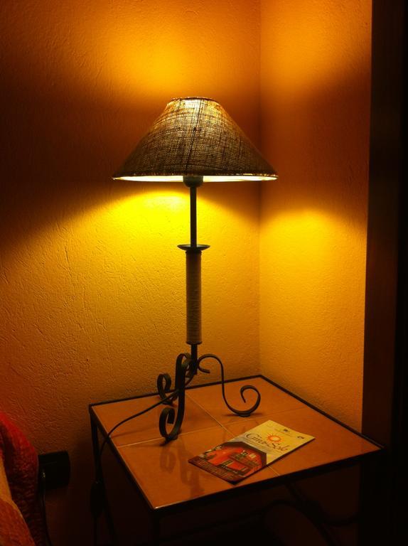B&B Gira-Sole Cuneo Rum bild
