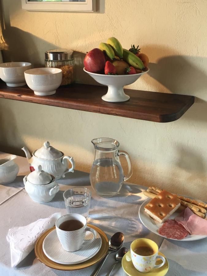 B&B Gira-Sole Cuneo Exteriör bild