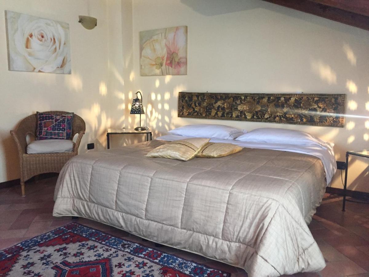 B&B Gira-Sole Cuneo Exteriör bild