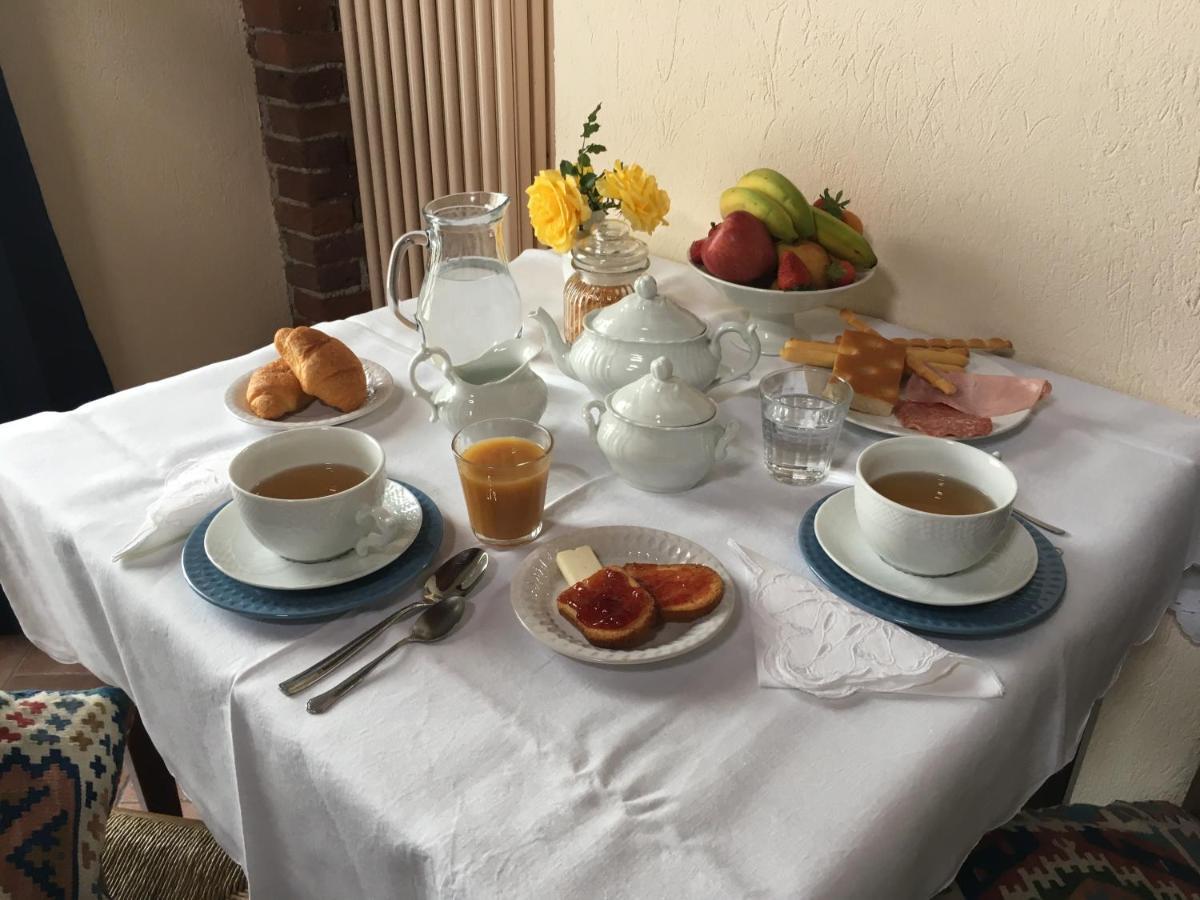 B&B Gira-Sole Cuneo Exteriör bild